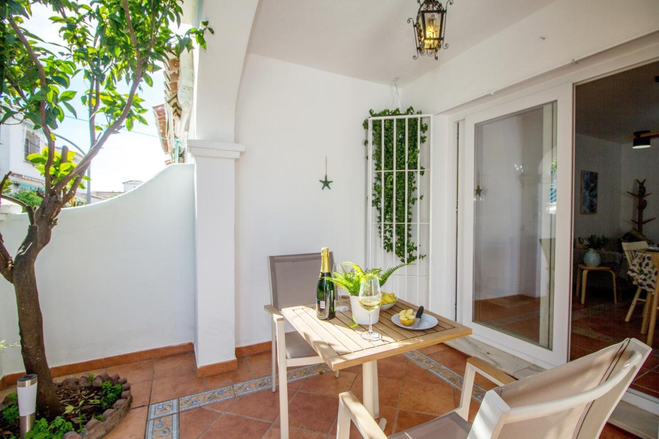 A Cozy And Elegant Townhouse Across The Beach Torre de Benagalbon Zewnętrze zdjęcie