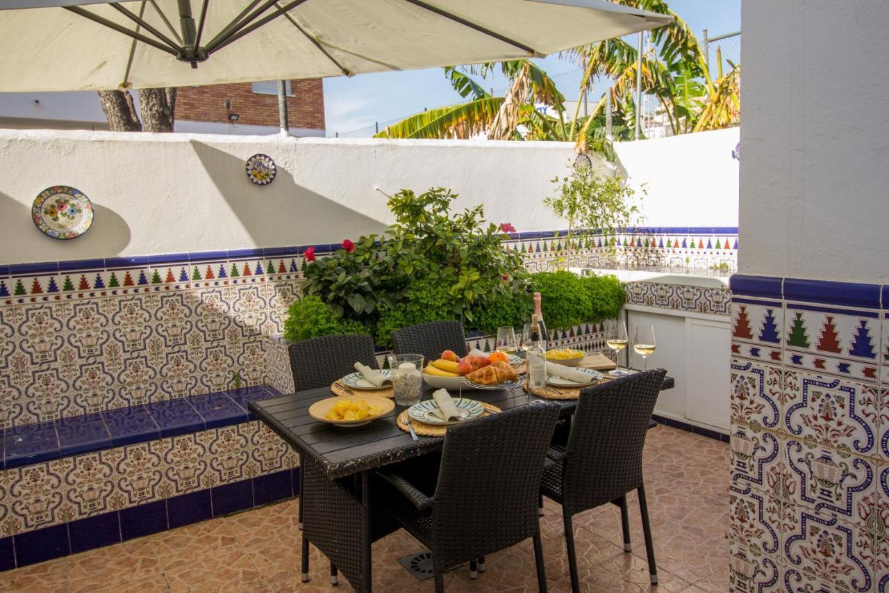 A Cozy And Elegant Townhouse Across The Beach Torre de Benagalbon Zewnętrze zdjęcie